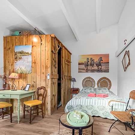 Hotel La Bergerie Douceur à Aubord Extérieur photo