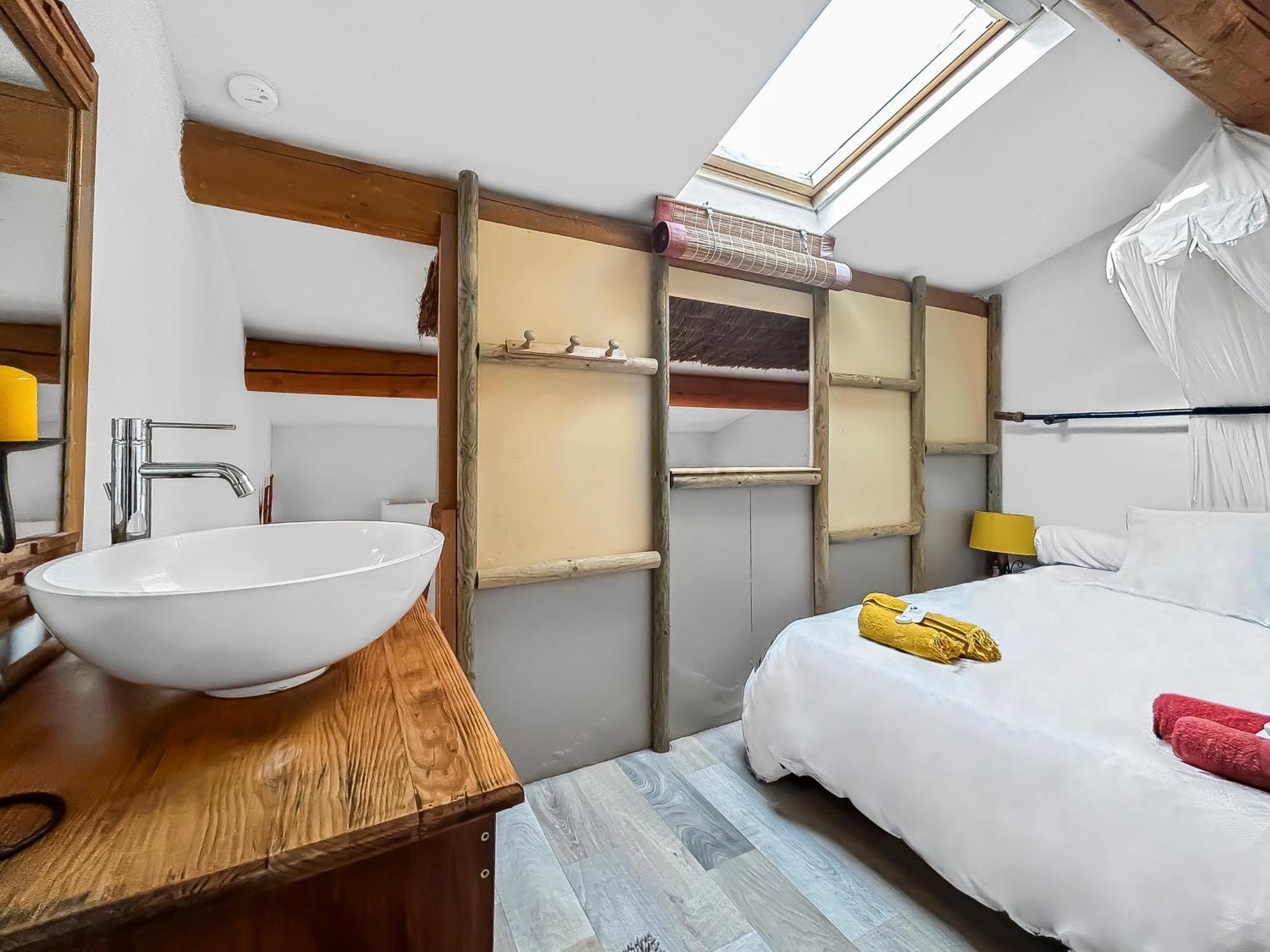Hotel La Bergerie Douceur à Aubord Extérieur photo
