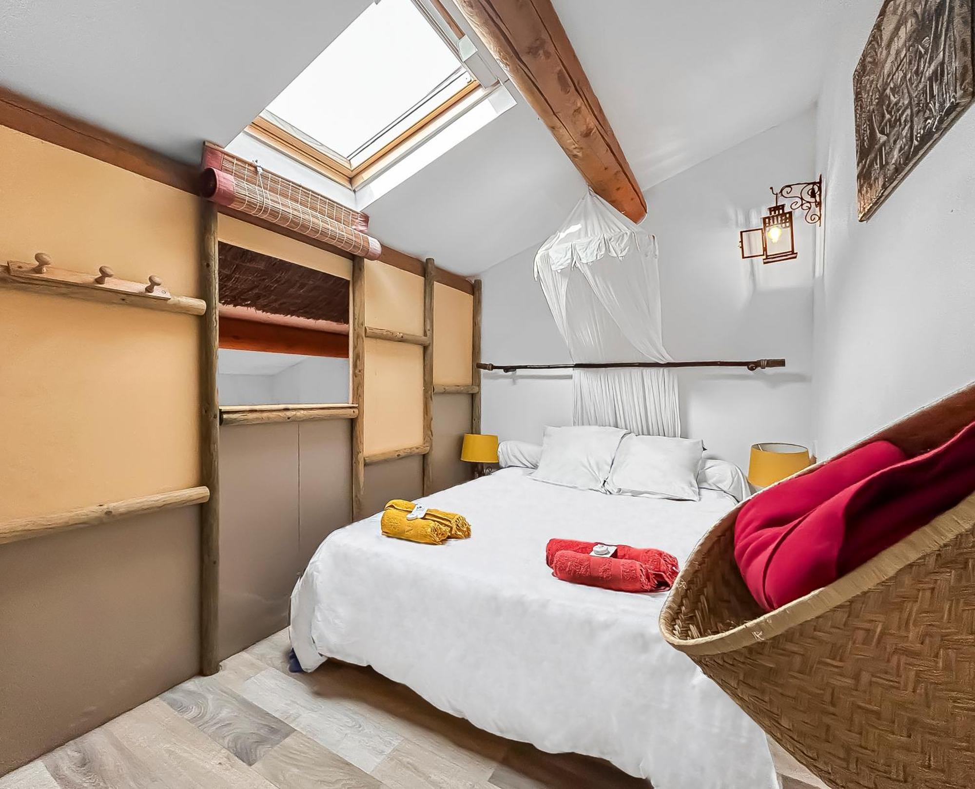 Hotel La Bergerie Douceur à Aubord Extérieur photo