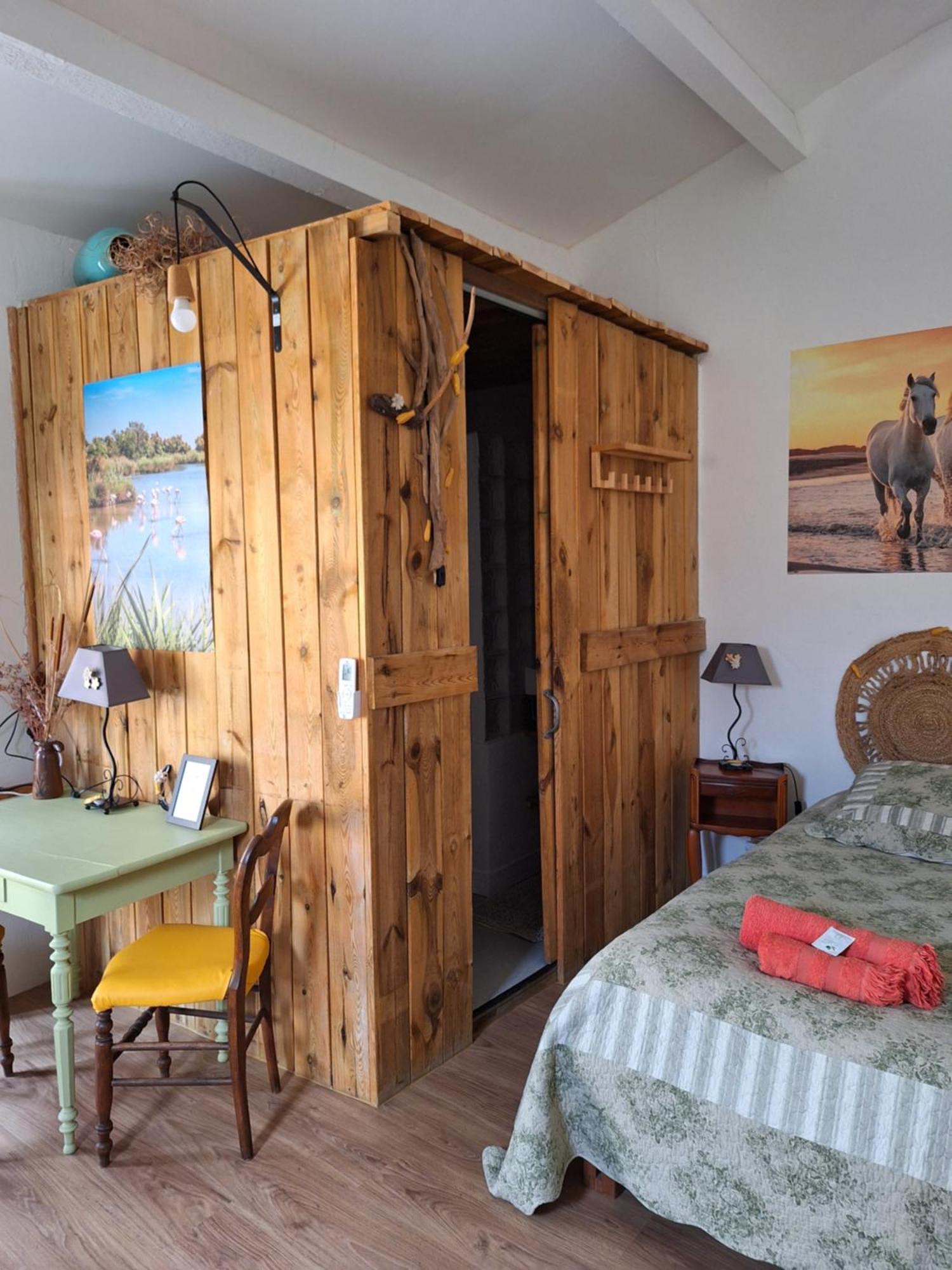 Hotel La Bergerie Douceur à Aubord Extérieur photo